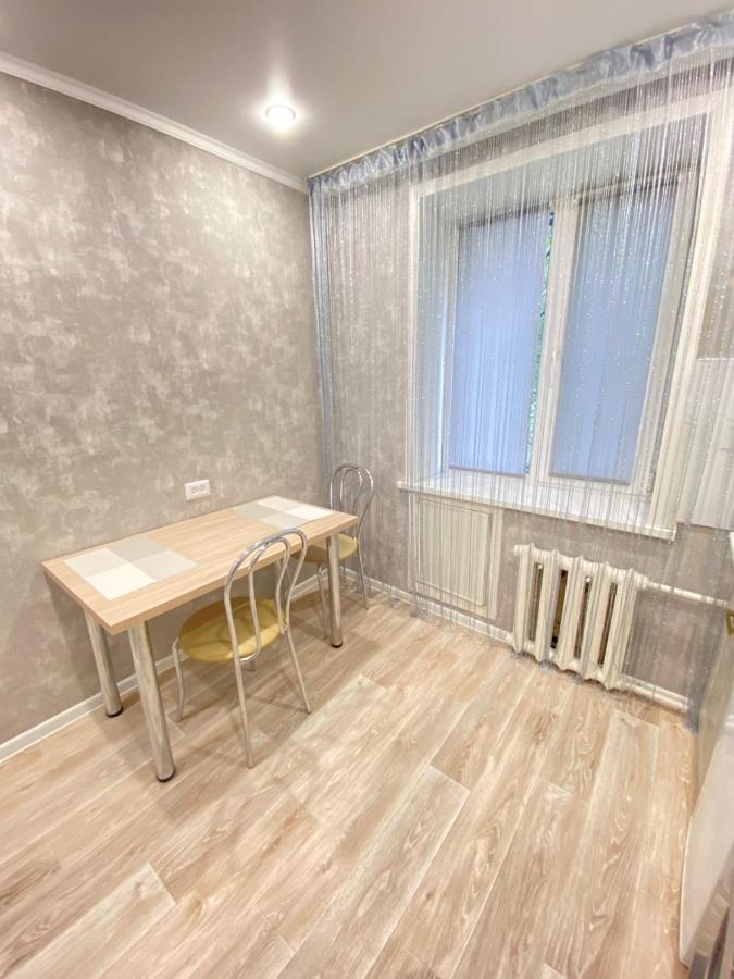 Vip Квартира Центр Uralsk Exterior foto