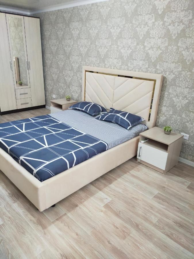 Vip Квартира Центр Uralsk Exterior foto